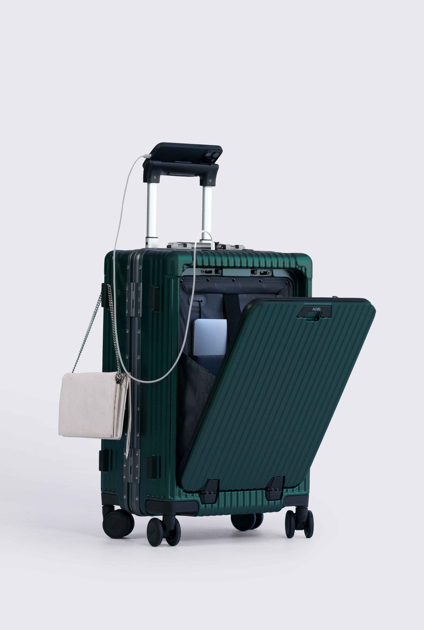 Nobl Carry-On: All-In-One